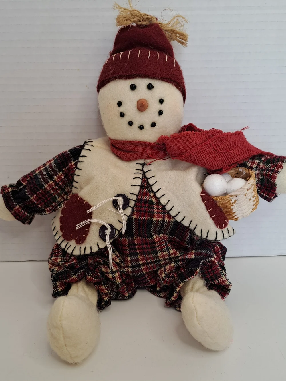 Vtg 80s Primitive Snowman woman Shelf Sitter Figure Handcrafted Folk Art Winter